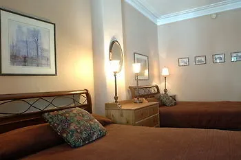 La Conciergerie Guesthouse Montreal 3*,  Canada