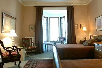 La Conciergerie Guesthouse Montreal Inn