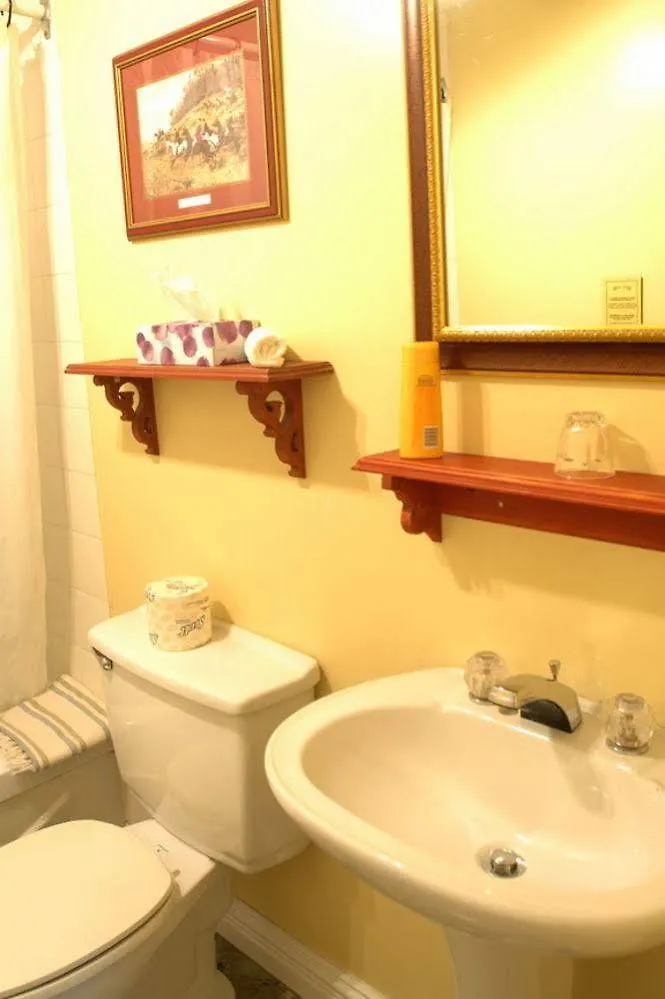 La Conciergerie Guesthouse Montreal
