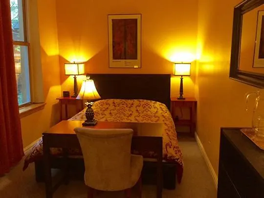 La Conciergerie Guesthouse Montreal 3*,  Canada