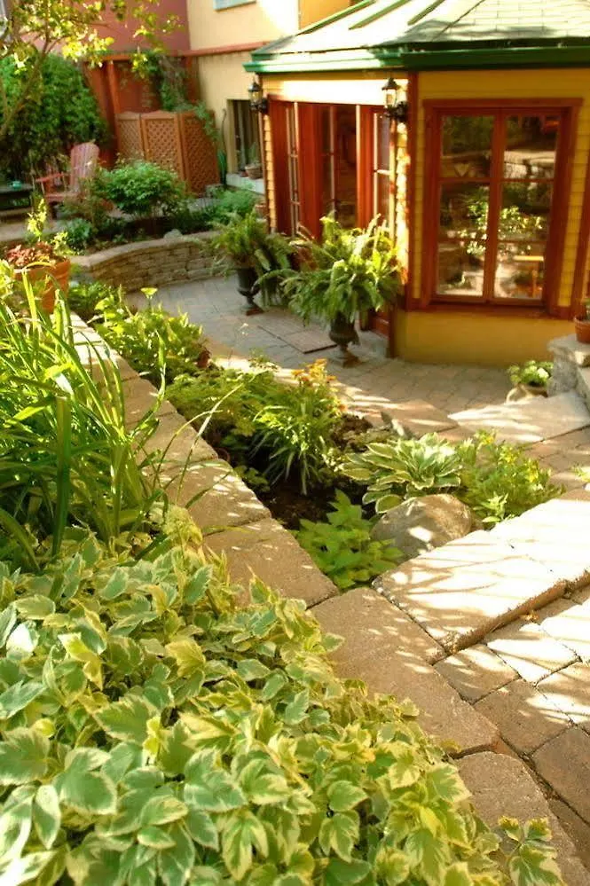 La Conciergerie Guesthouse Montreal Inn