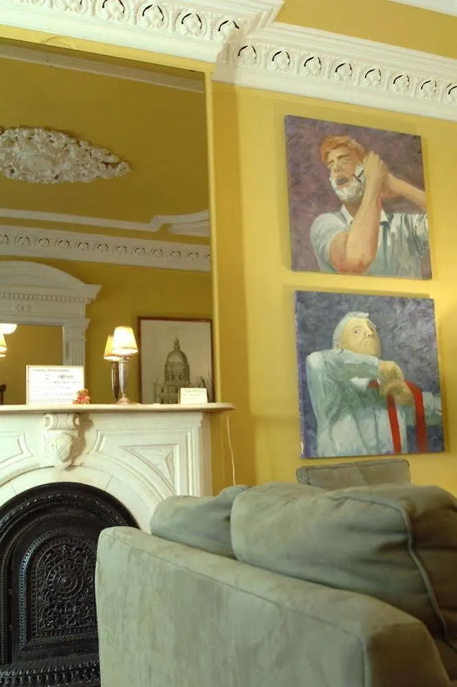 La Conciergerie Guesthouse Montreal Canada
